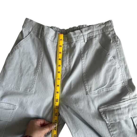 Faded Rose Essentials Women's Pull Up Baggy Cargo Pants Light Gray Size Large - Picture 9 of 9